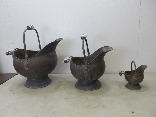 lot 84 image: Set of 3 Old Vintage Coal Scuttle Pots