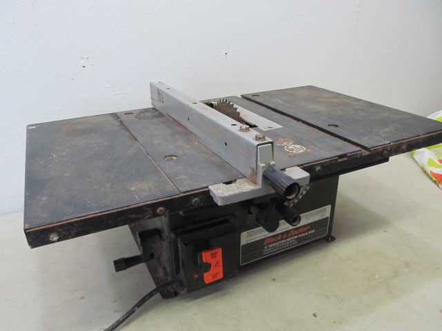 Sold at Auction: Black & Decker 8 Induction Motor Table Saw