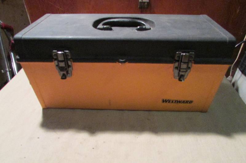 Large Tool Box wcontents