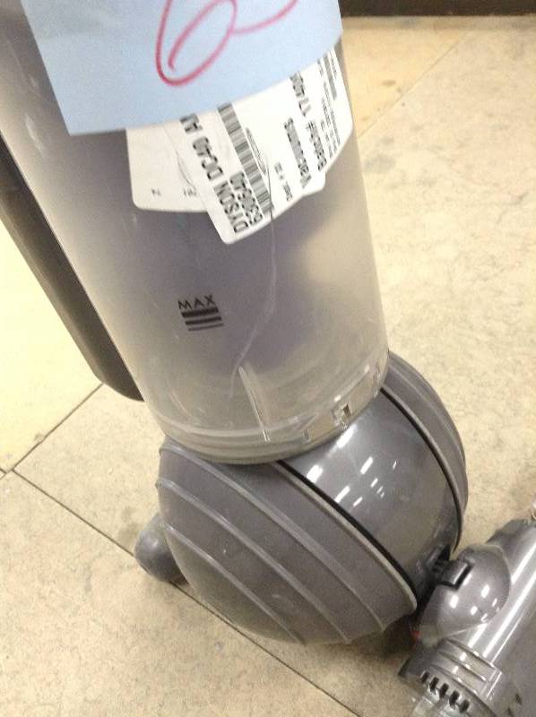 dyson Ball - used in working conditions and no accessories