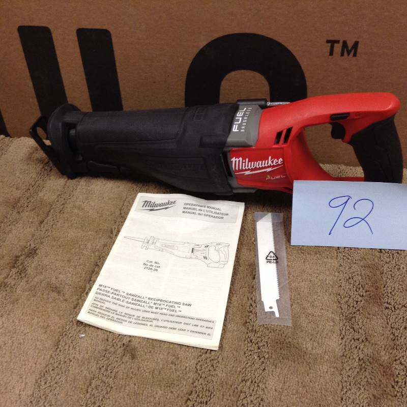 Milwaukee M18 FUEL 18-Volt Lithium-Ion Brushless Cordless Sawzall Reciprocating Saw (Bare Tool)
