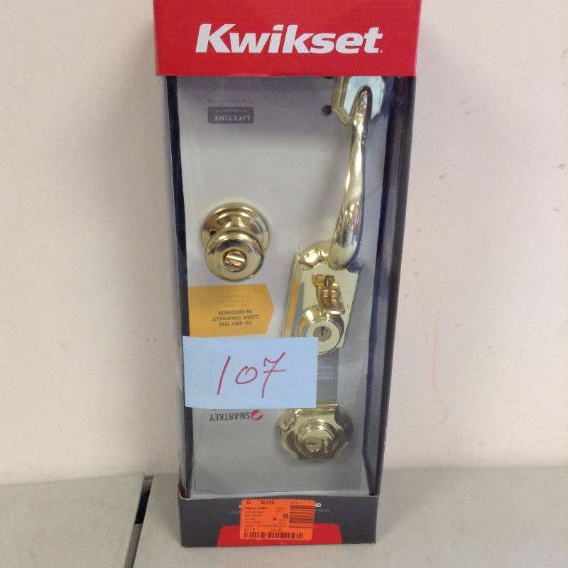 Kwikset Montara Single Cylinder Polished Brass Handleset with Juno Entry Knob Featuring SmartKey