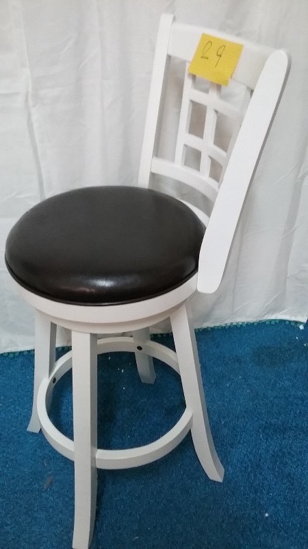 Swivel Bar Chair