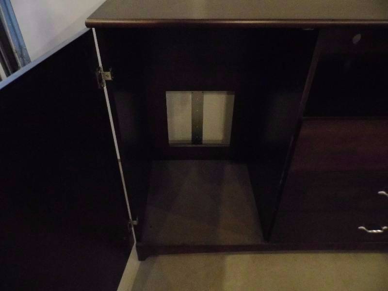 Dresser w Cabinet Left