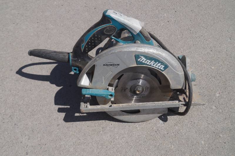 Makita Skil Saw