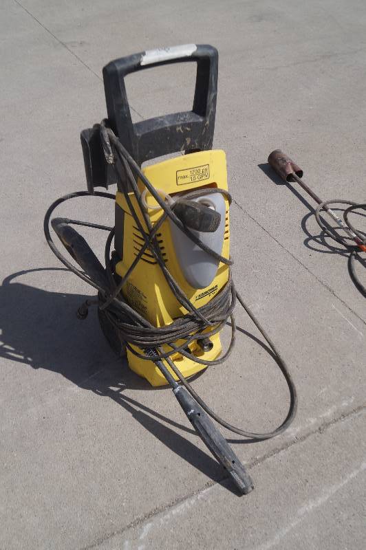 Karcher Pressure Washer