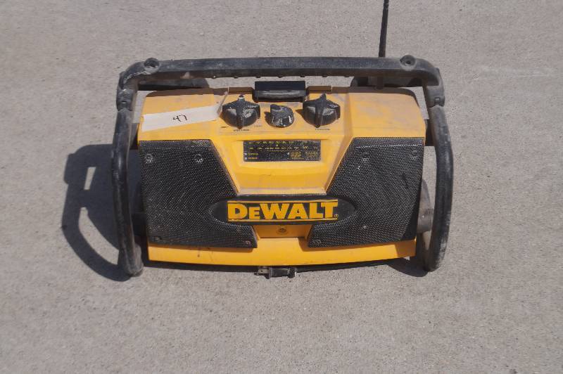 DeWalt Radio