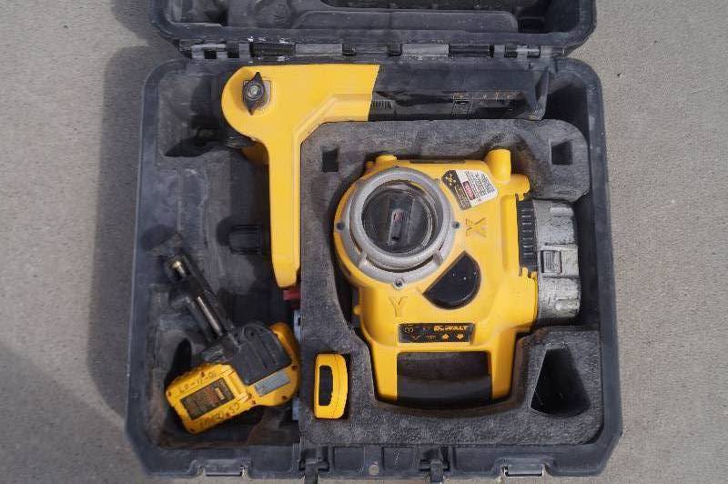 DeWalt Laser System