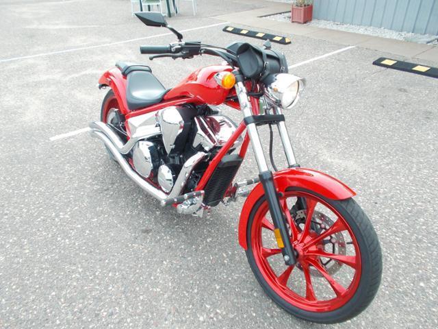 lot 1 image: 2013 Honda Fury VT1300