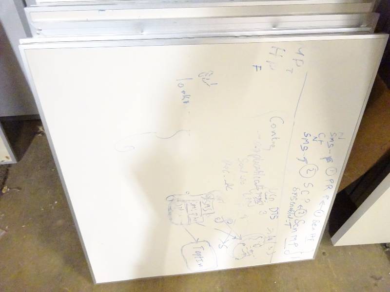 5 Wall Mount White Boards