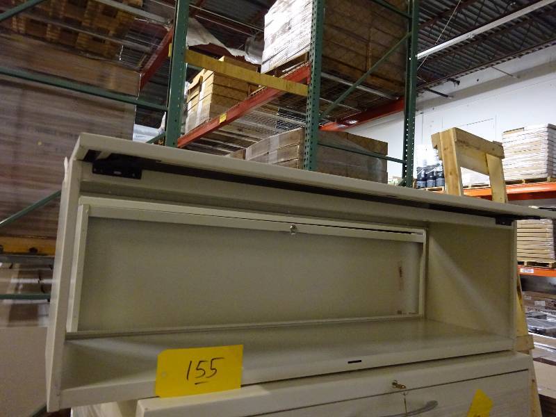 Paie wall Mount White Cabinets