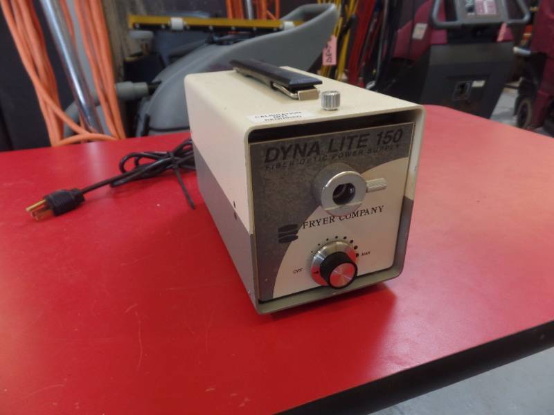 lot 204 image: FIBER OPTIC POWER SUPPLY
