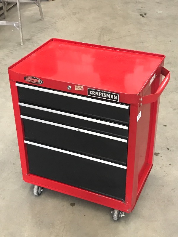 lot 14 image: Craftsman Tool Chest