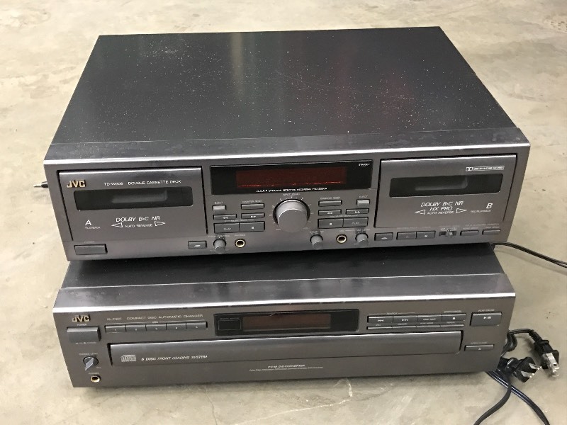 lot 33 image: JVC Stereo Set