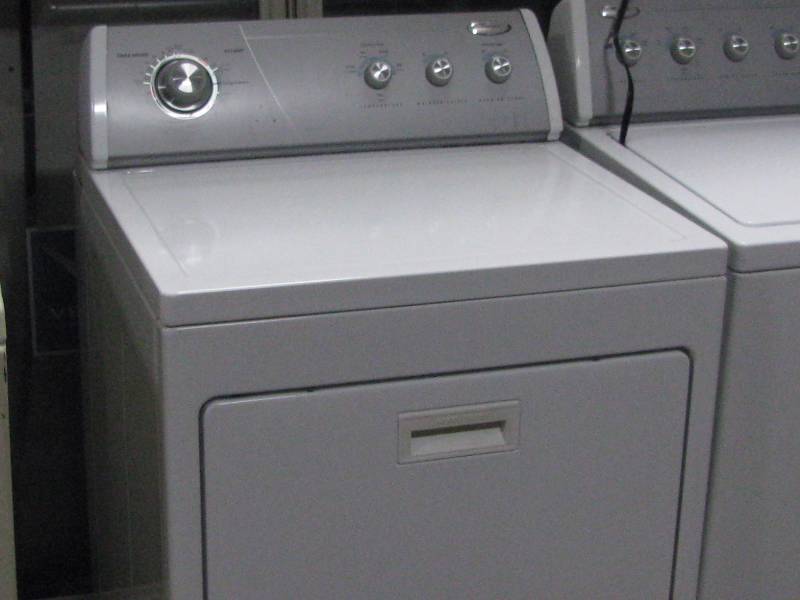 lot 3 image: Whirlpool Electric Dryer