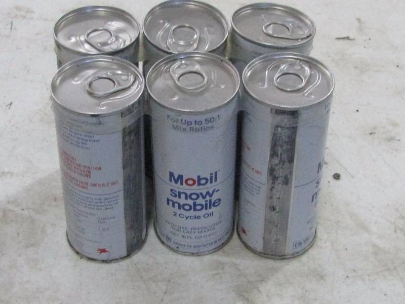 lot 17 image: Mobile Snowmobile Oil