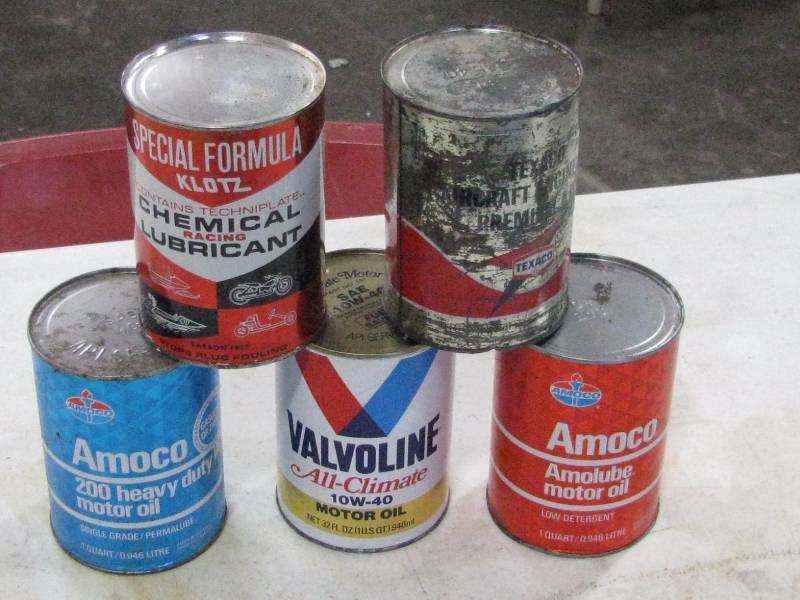 lot 23 image: (5) Oil Cans