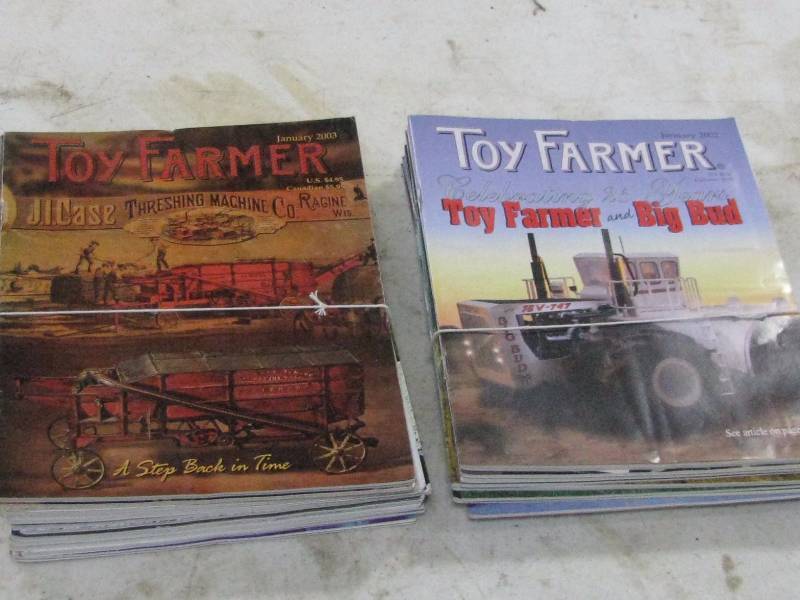 lot 28 image: Toy Farmer Magazines