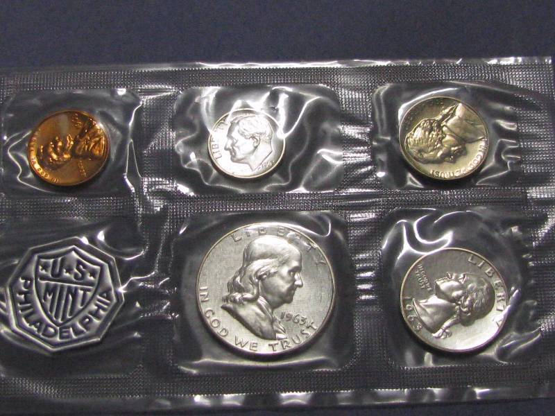 lot 51 image: 1963 Mint Set