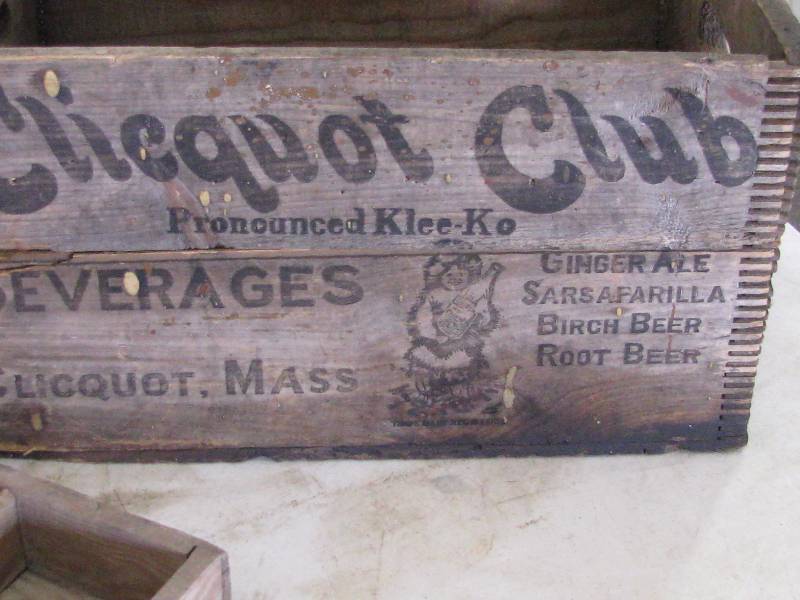 lot 87 image: Wood Lot