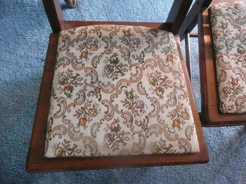 lot 5 image: 4 1930s Antique Solid Wood DinningRoom Chairs With Tapestry Cloth Cushions - Very Nice Chairs