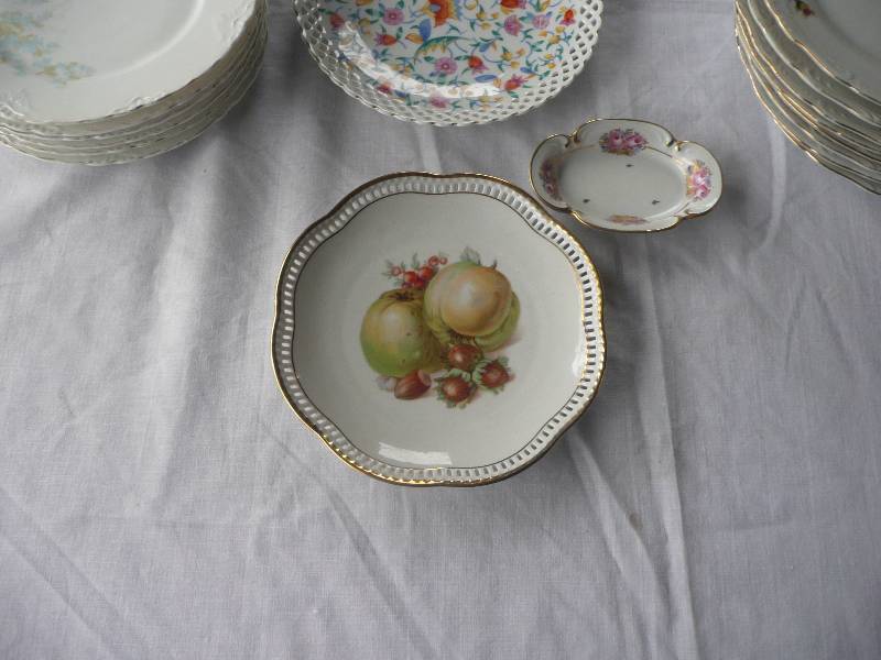 lot 9 image: 9 Vintage Germany Plates 8 Rose Salad Plates - Very Nice Condition - See Pictures