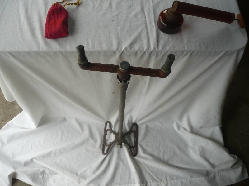 lot 29 image: Vintage Hand Made Folk Art Sprinkler With Vintage Bug Sprayer & Hand Warmer - See Pictures