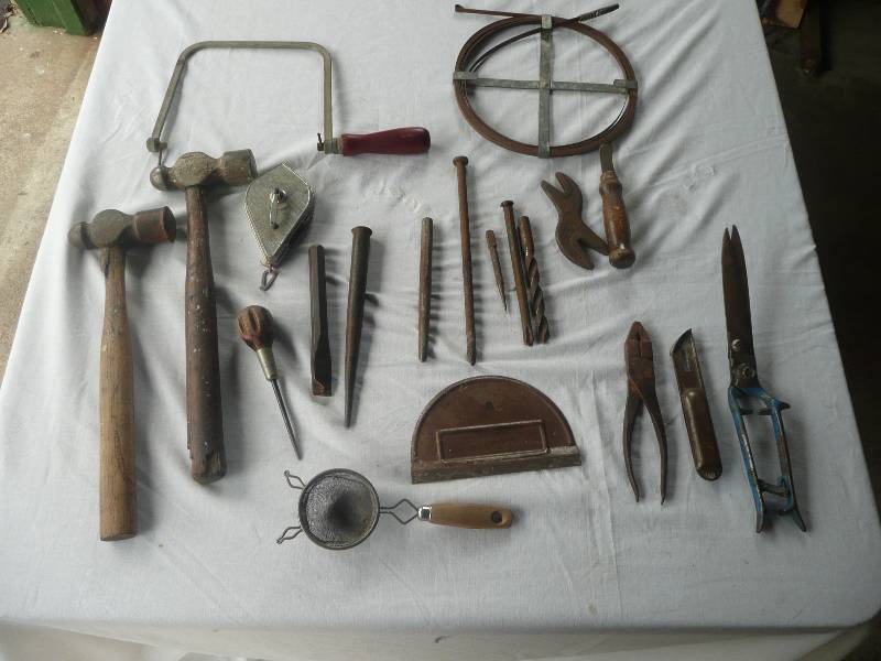 lot 31 image: Antique & Vintage Large Tool Group - See Pictures