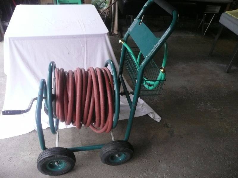 lot 55 image: Heavy Duty Hose Reel WHose - Good Condition - See Pictures