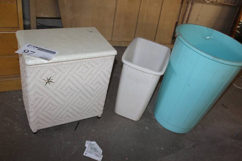 lot 97 image: Garbage Can, Laundry Hamper