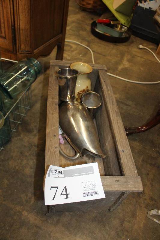 lot 74 image: Pitchers