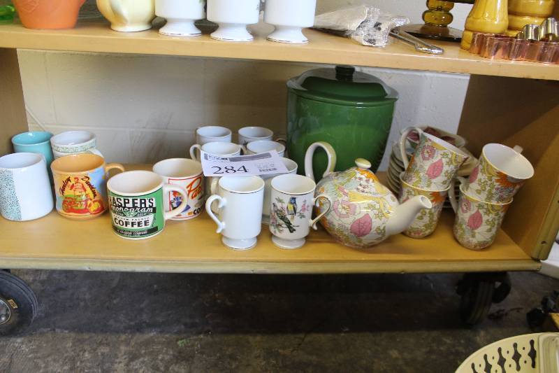 lot 284 image: Liberty China, Coffee Mugs