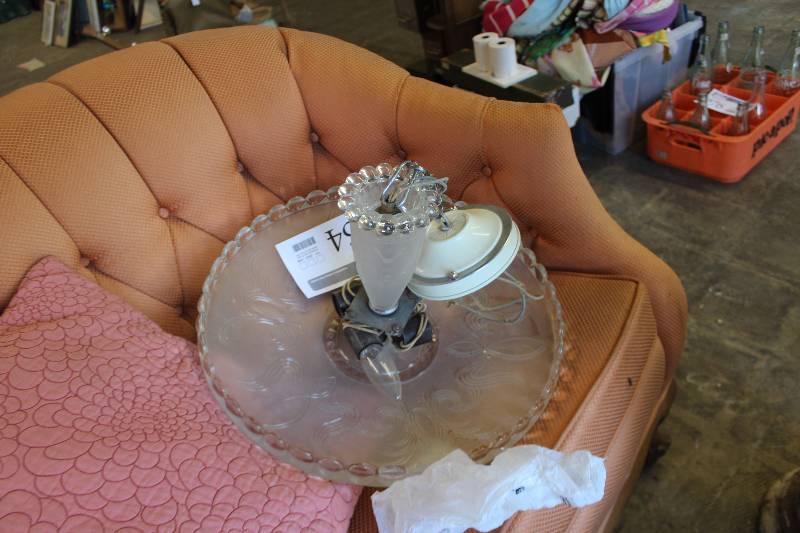 lot 354 image: Vintage 1940s Glass Hobnail Light Fixture