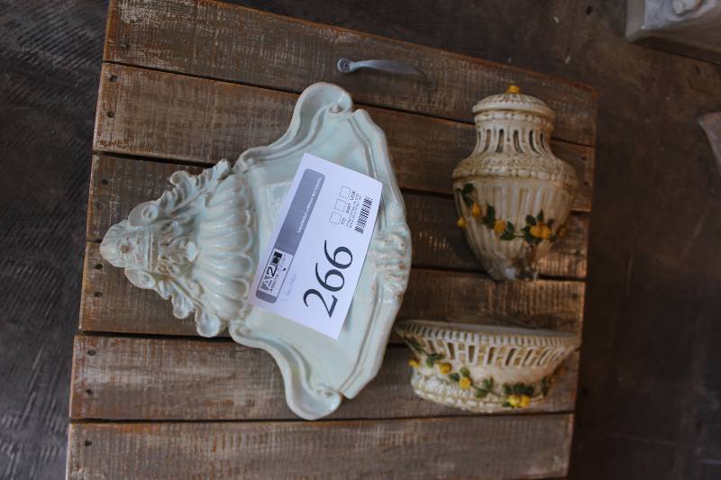 lot 266 image: Lot of (3) Fountain