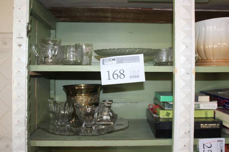 lot 168 image: Glassware