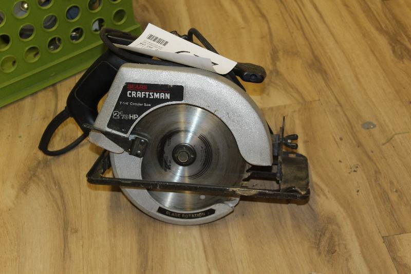 lot 219 image: Craftsman 7.25in. Double Insulated Circular Saw