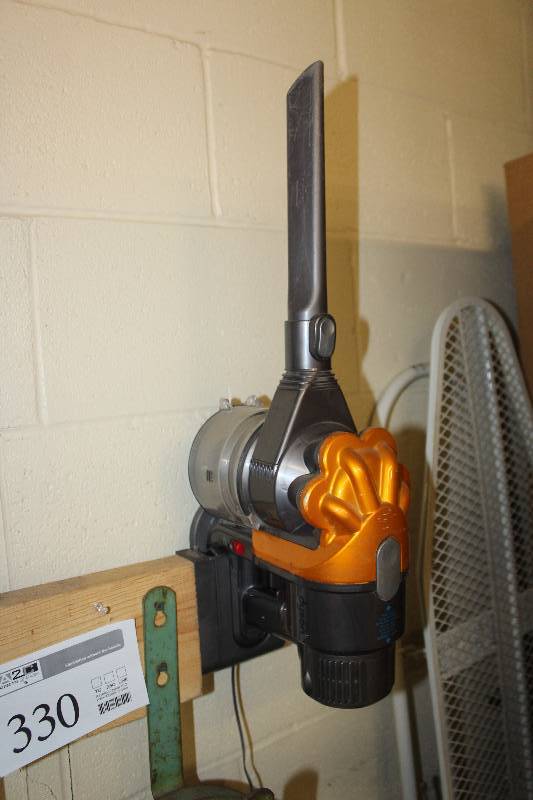 lot 330 image: Dyson DC16 Cordless Vacuum w Charger
