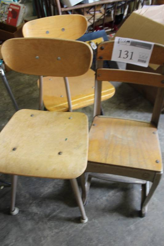 lot 131 image: Lot of (3) Vintage Mid Century kids chairs. Great condition. Super solid.