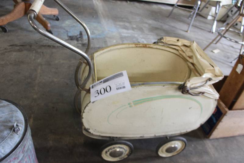 lot 300 image: Vintage Baby Stroller