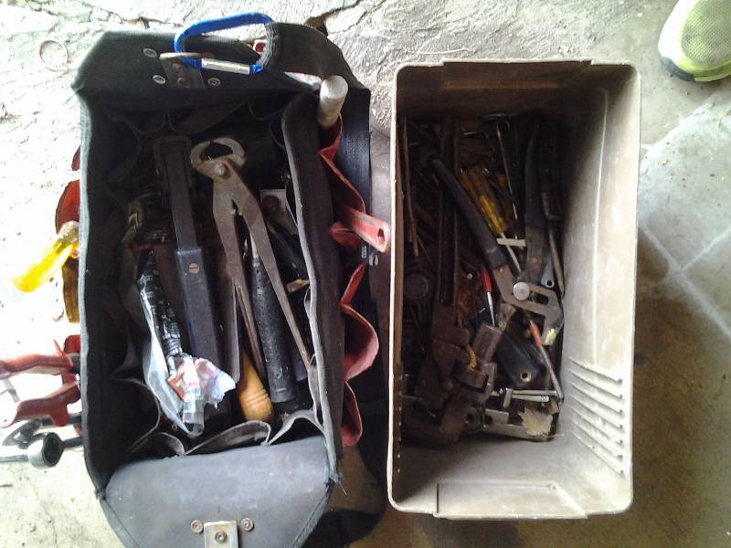 lot 24 image: 2 Bins Assorted Hand Tools