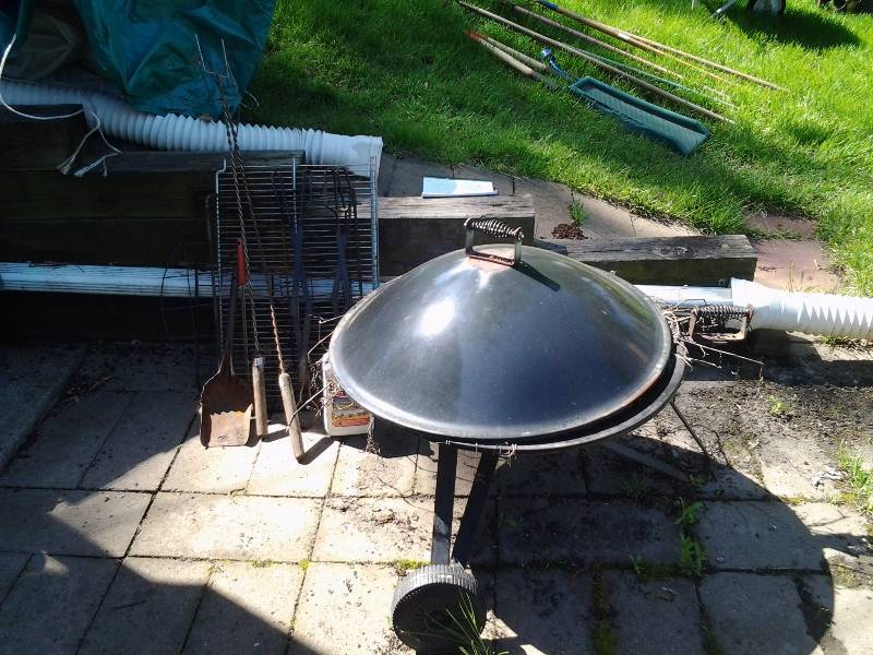 lot 84 image: Fire Pit, Assorted Grates, Roasting Tools