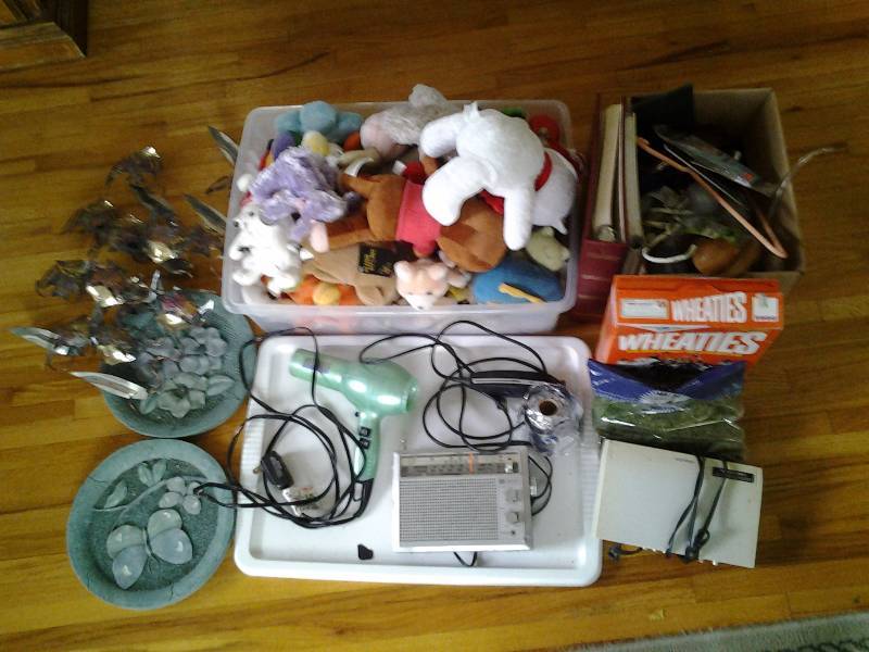 lot 134 image: Lot Of Misc Beautician Supplies, Hair Dryer, Trimmer. Puppy Toys, Stepping Stones, Metal Wall Art