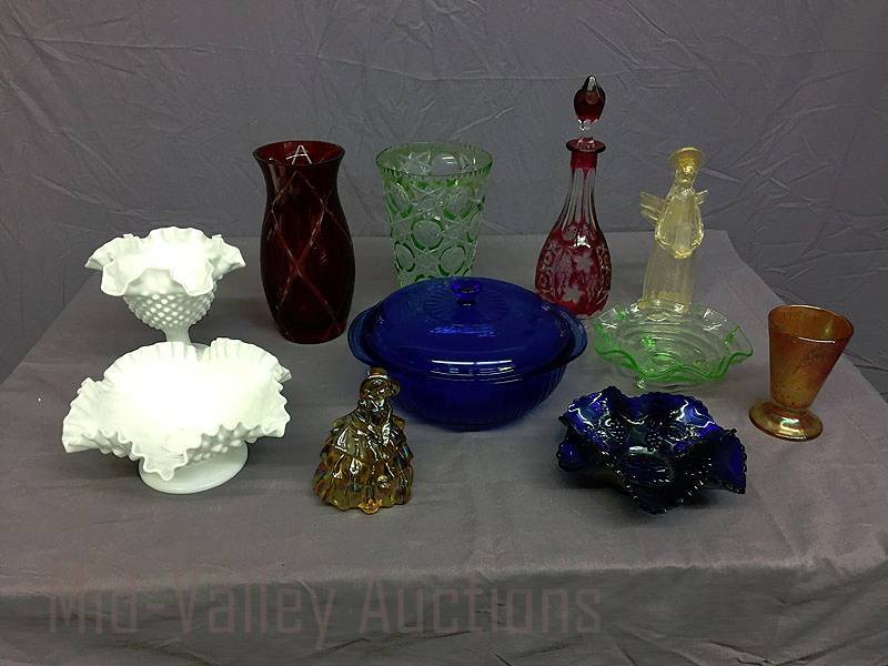 lot 36 image: Glassware