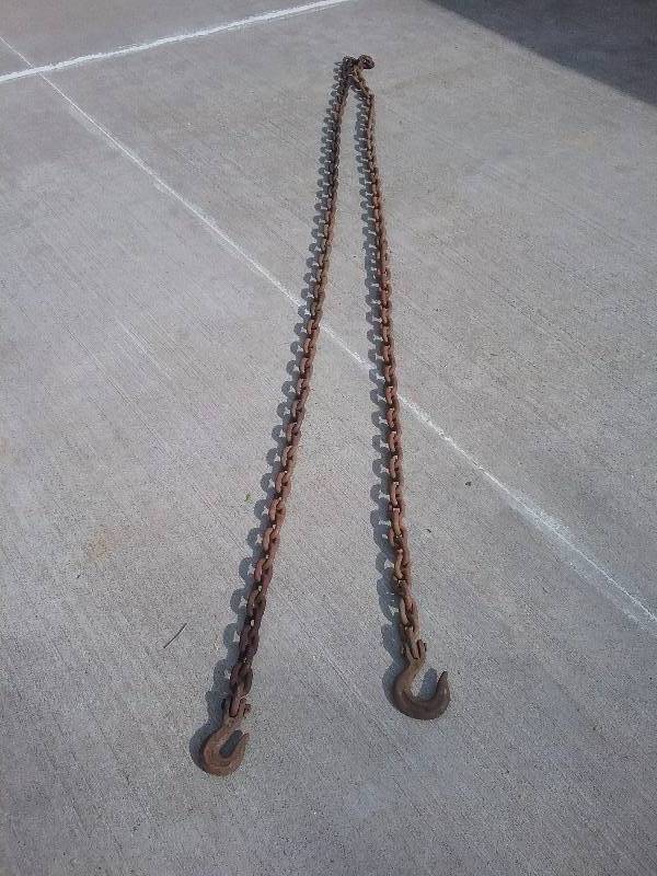 lot 110 image: Logging Chain - 16FT