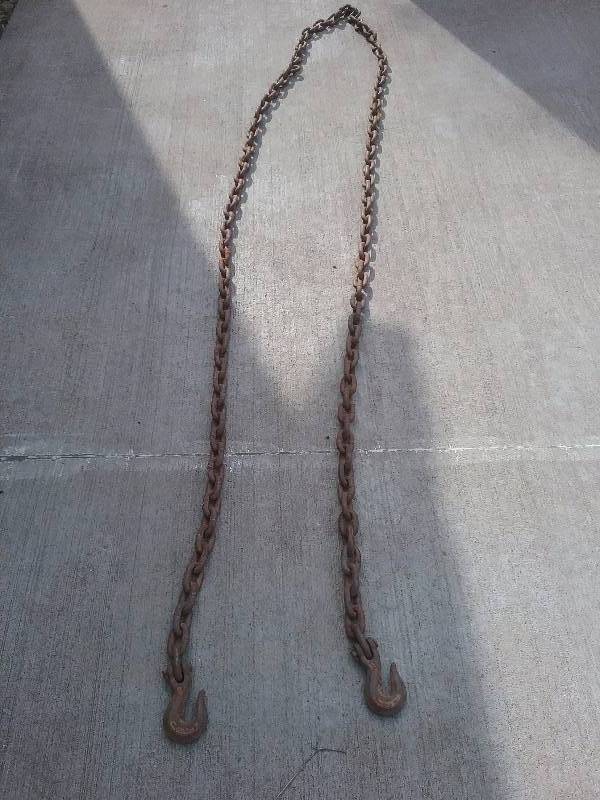 lot 111 image: Logging Chain - 15FT