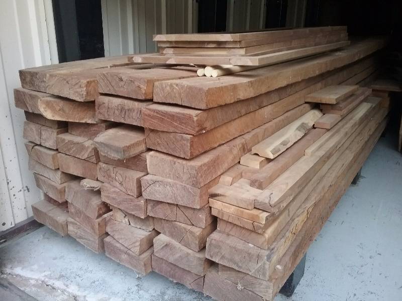 lot 123 image: Lumber - Rough Sawn Black Walnut, appx 40 pieces, Kiln Dried