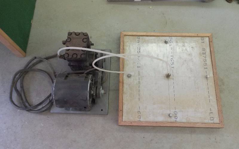 lot 92 image: Home Made Vacuum Table with Pump