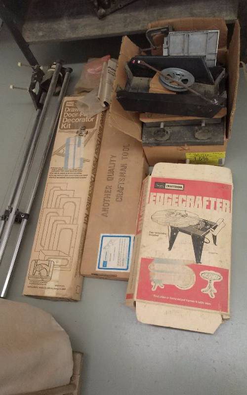 lot 97 image: Lot - Edgecrafter, Wood Work Tools, Etc