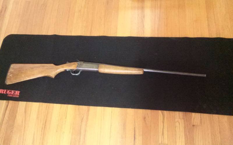 lot 169 image: Firearm - Stevens Model 34C, 410g, 3 Chamber