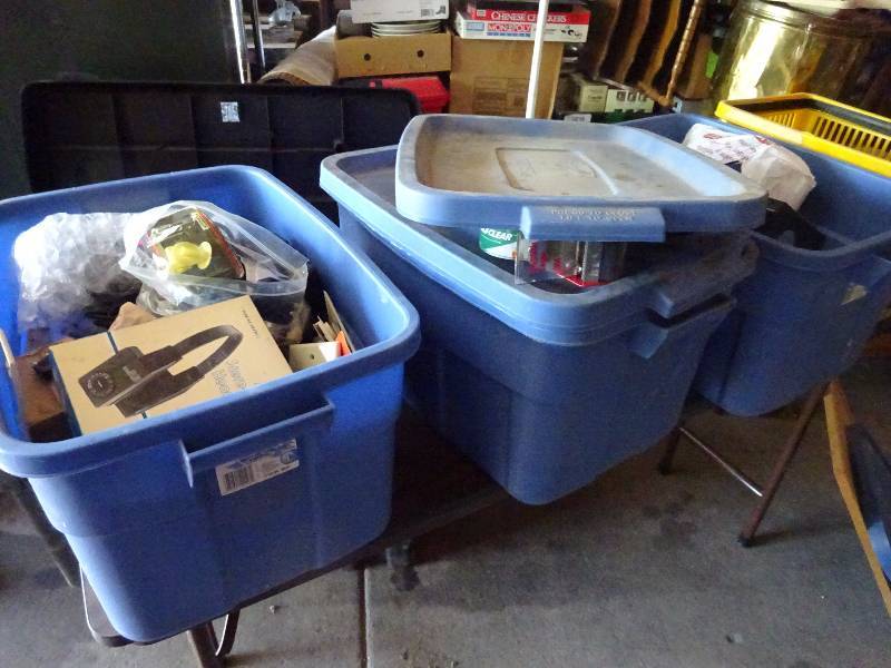 (3) Tubs